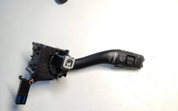 Audi A3 S3 8P Wiper control stalk 8P0953519E 10004012 00401282645269