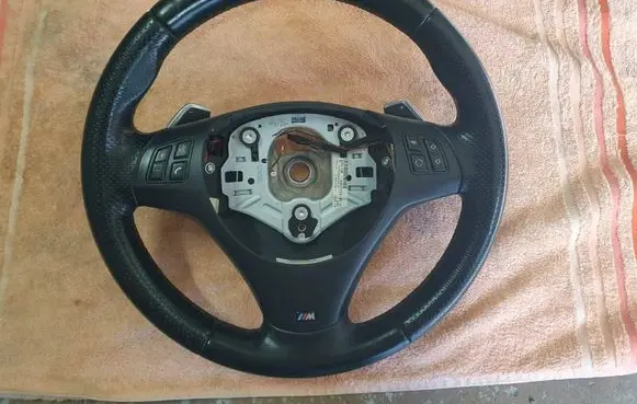 BMW 3 E90 E91 Steering wheel