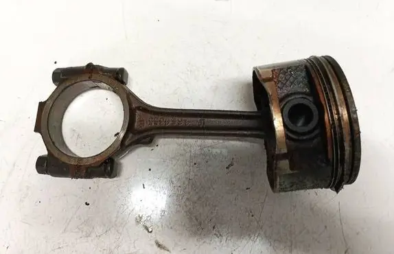 Chrysler Voyager Piston with connecting rod 4654355