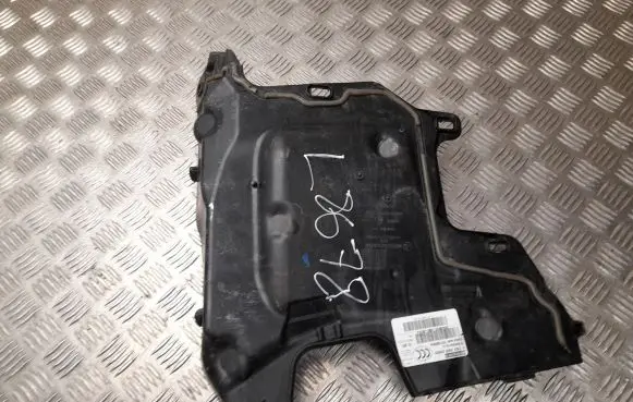 Mercedes-Benz GLE W167 Other center console (tunnel) element A1676200303
