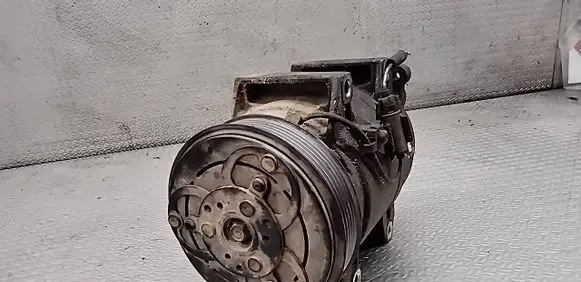 Volvo XC90 Air conditioning (A/C) compressor (pump) 8708581