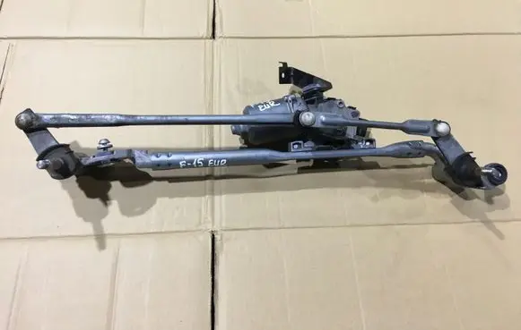 BMW X5 F15 Front wiper linkage and motor 7292653