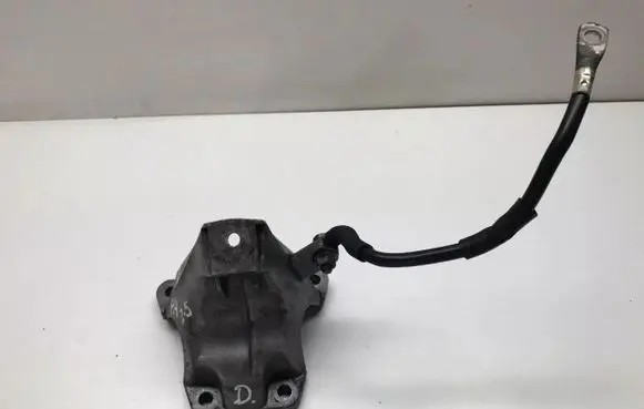 Audi A4 S4 B6 8E 8H Engine mounting bracket 8E0199308J 8D1971235