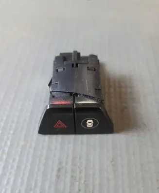 BMW 5 G30 G31 Hazard light switch 9423271
