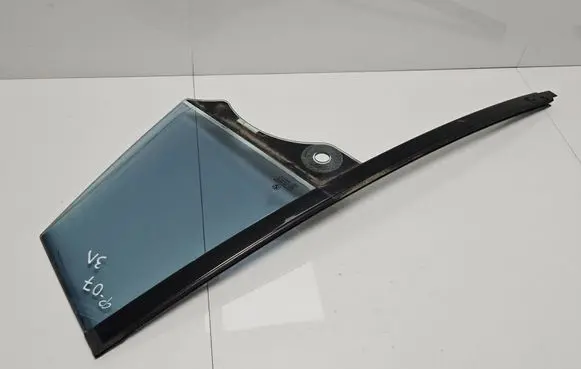 BMW 5 GT F07 Rear vent window glass 51357197885