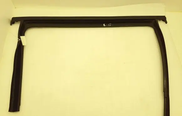 Volkswagen Sharan Rubber seal sliding door window/glass 7N0843343
