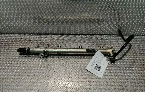 Mercedes-Benz Sprinter W901 W902 W903 W904 Fuel main line pipe A6110700095 0445214004