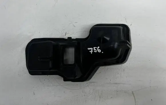 Audi A6 S6 C5 4B Headlight/headlamp dust cover 15381400