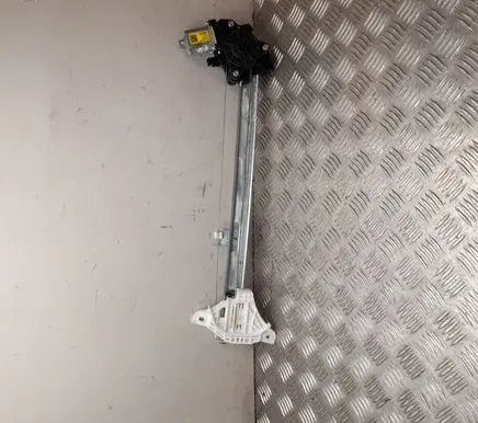 Hyundai Bayon Front door window regulator with motor 82460Q0000