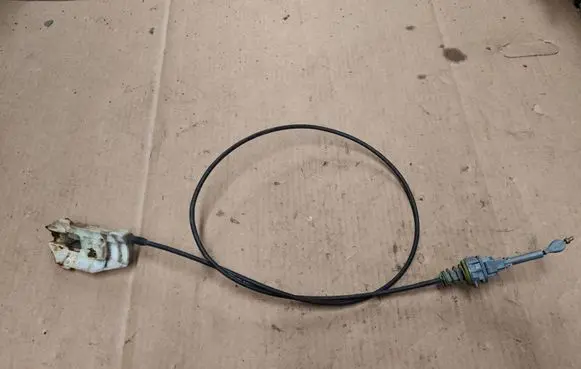 Jeep Grand Cherokee Gear shift cable linkage 52077992