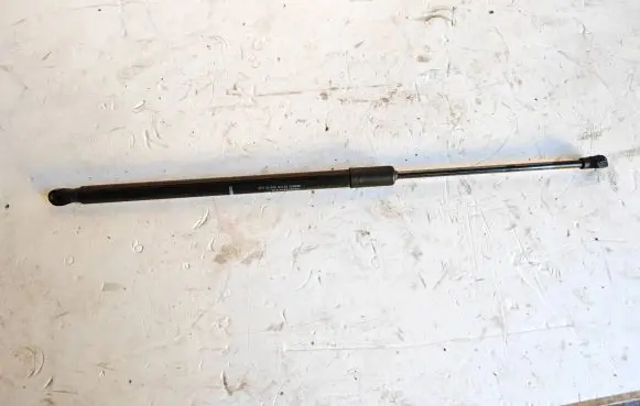 Cupra Born Tailgate/trunk strut/damper 10E827550C 4986030515N