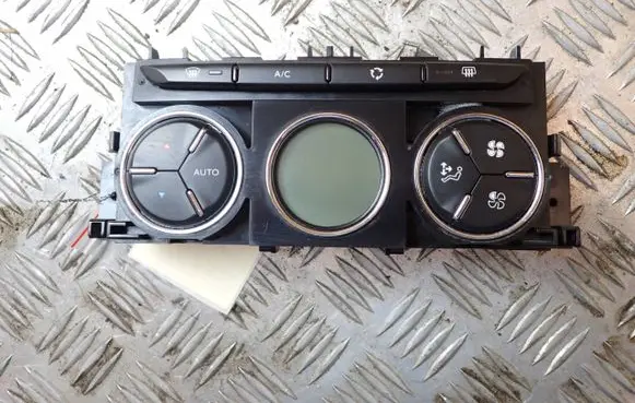 Citroen C3 Climate control unit 96753994XT