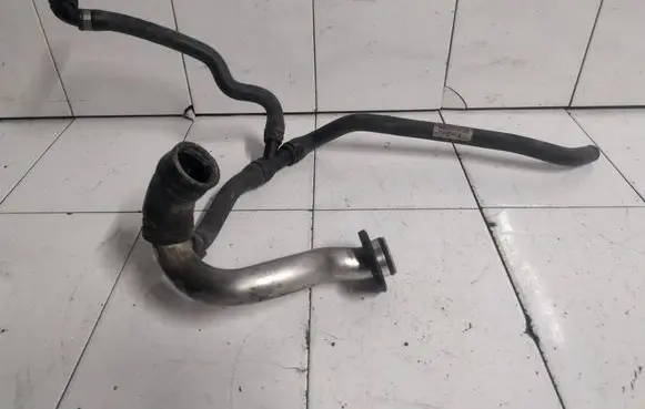BMW 5 E60 E61 Engine coolant pipe/hose 7516414070