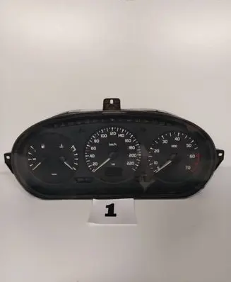 Renault Megane I Speedometer (instrument cluster) 7700847784F