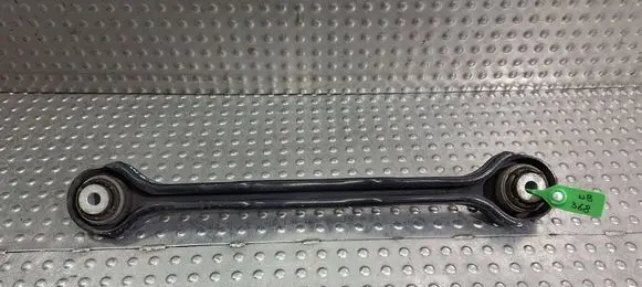 Rear control arm