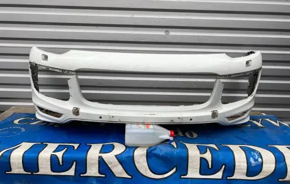 Porsche Cayenne (92A) Front bumper 7P5807221c 7P5807061J