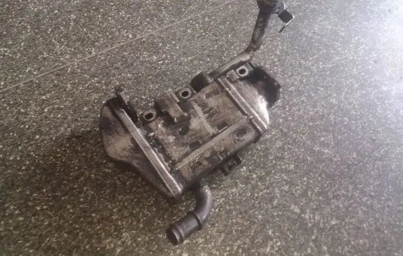 Mercedes-Benz Vito Viano W447 EGR valve cooler A6541402801