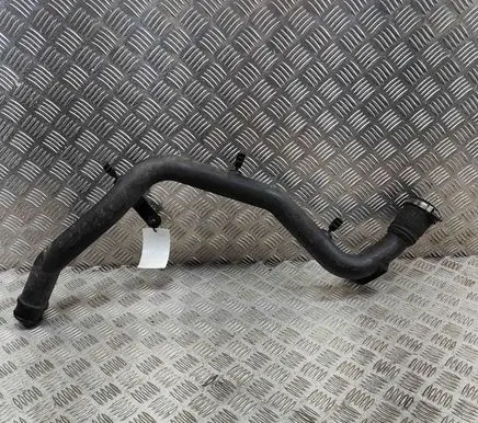 Audi Q7 4L Intercooler hose/pipe 7L6145770M 7L6145795S