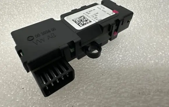 Volkswagen PASSAT B6 Steering angle sensor 3C0959654