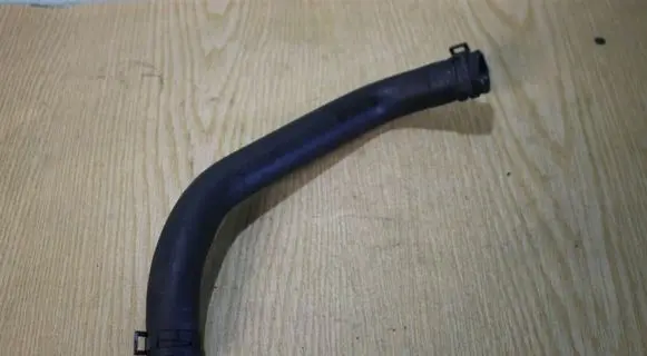 Volkswagen PASSAT B6 Engine coolant pipe/hose 1K0121157AF