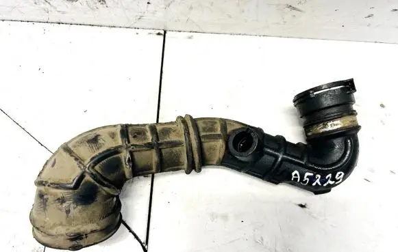 Intercooler hose/pipe