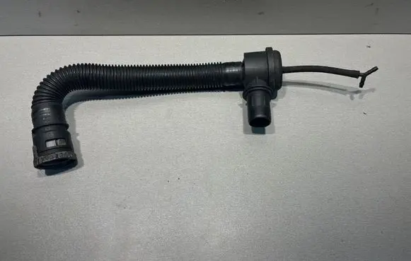BMW 3 E92 E93 Breather/breather pipe/hose 