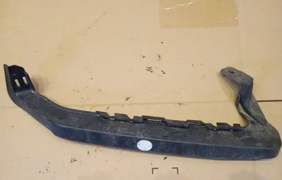 Chevrolet Orlando Headlight/headlamp mounting bracket 95018450