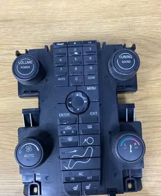 Volvo V50 Climate control unit 30737669 19206 05W42T