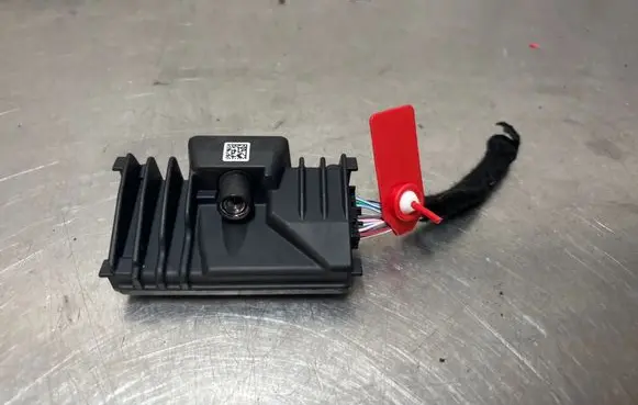 Renault Rafale Trunk lid opening control unit 