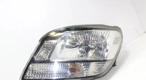 Chevrolet Orlando Headlight/headlamp