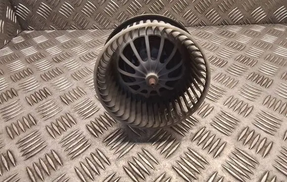 Land Rover Discovery Sport Heater fan/blower ec069002 9415187 bz72781