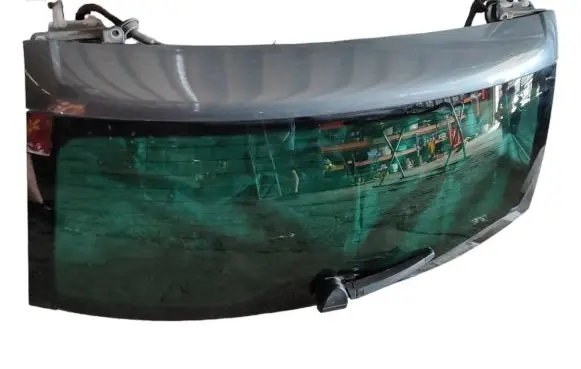 Volkswagen Touareg I Tailgate light lenses 
