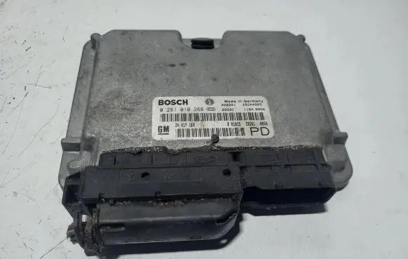 Opel Zafira B Engine control unit/module 24417169 28SA4805 0281010268