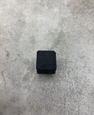 Opel Corsa D Other relay 4RA00779105 13171831