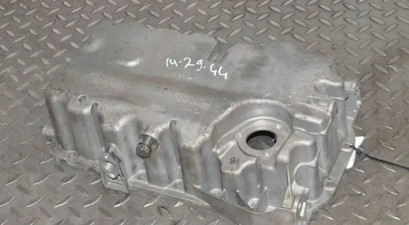 Audi A3 S3 8P Oil sump 06F103603B