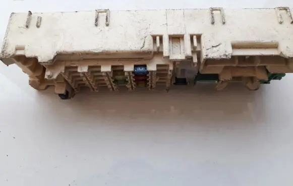 Mazda 323 Fuse box set 4E17A TWSBG5A