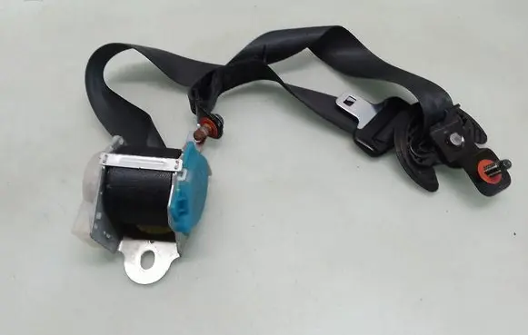 KIA Ceed Rear seatbelt 888101H600EQ