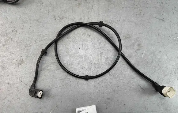 Mercedes-Benz C W205 ABS rear brake sensor a2059058503