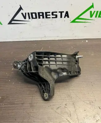 Opel Crossland X Other engine bay part 9813294580