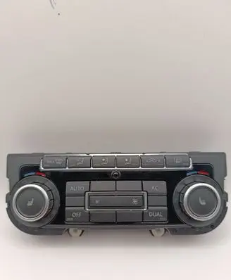 Volkswagen Tiguan Climate control unit 5K0907044BT 5HB00974641