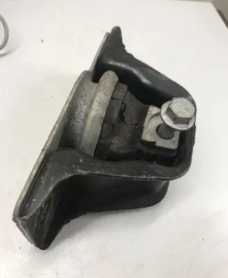 Nissan Micra Engine mount bracket 11210AX600