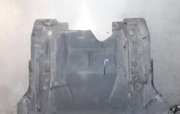 Opel Insignia A Engine splash shield/under tray 13239596