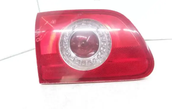 Volkswagen PASSAT B6 Tailgate rear/tail lights 3C9945093