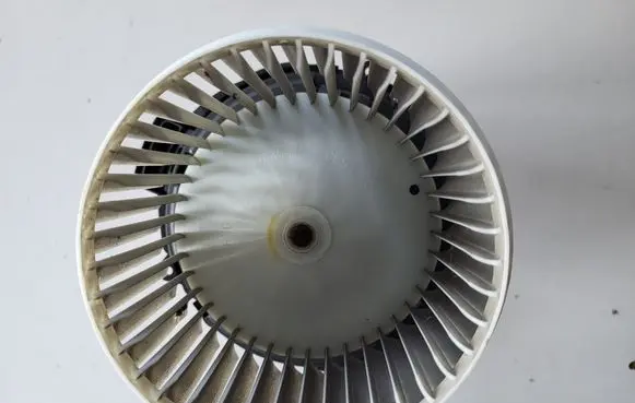 Renault Clio V Heater fan/blower MR116625178