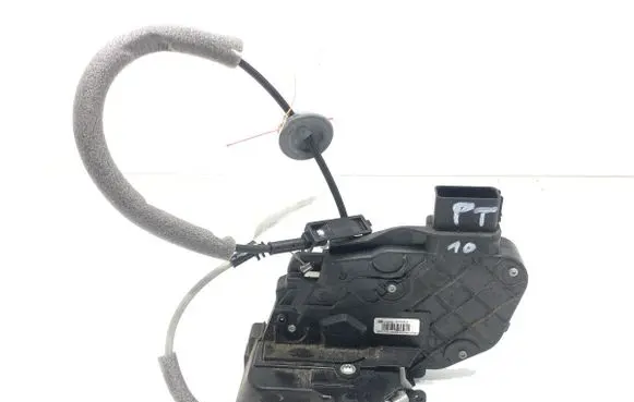 Volvo XC60 Rear door lock 30799318