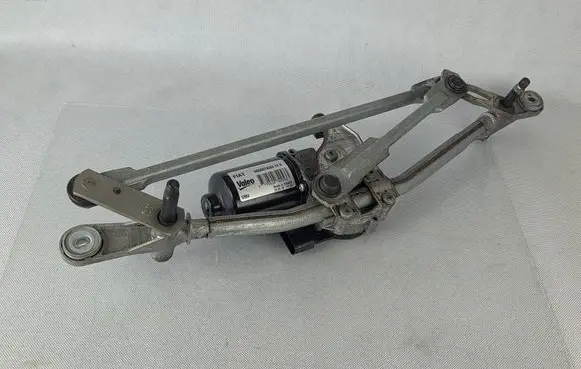 Fiat Tipo Front wiper linkage and motor W000074253 779420742533