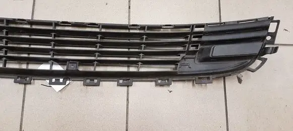 Citroen C5 Front bumper lower grill 9682130977
