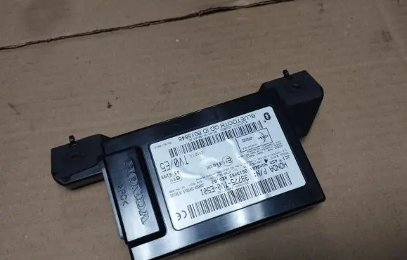 Honda Civic IX Bluetooth control unit module 39775TV0E501