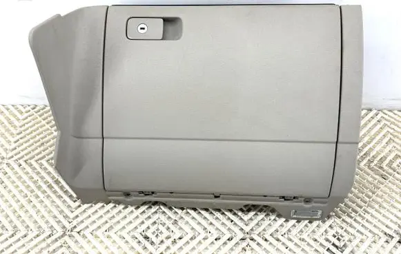 Volkswagen Golf VII Glove box set 