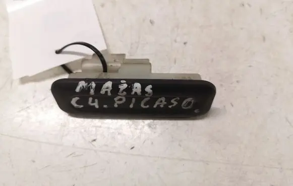 Citroen C4 I Picasso Tailgate opening switch 